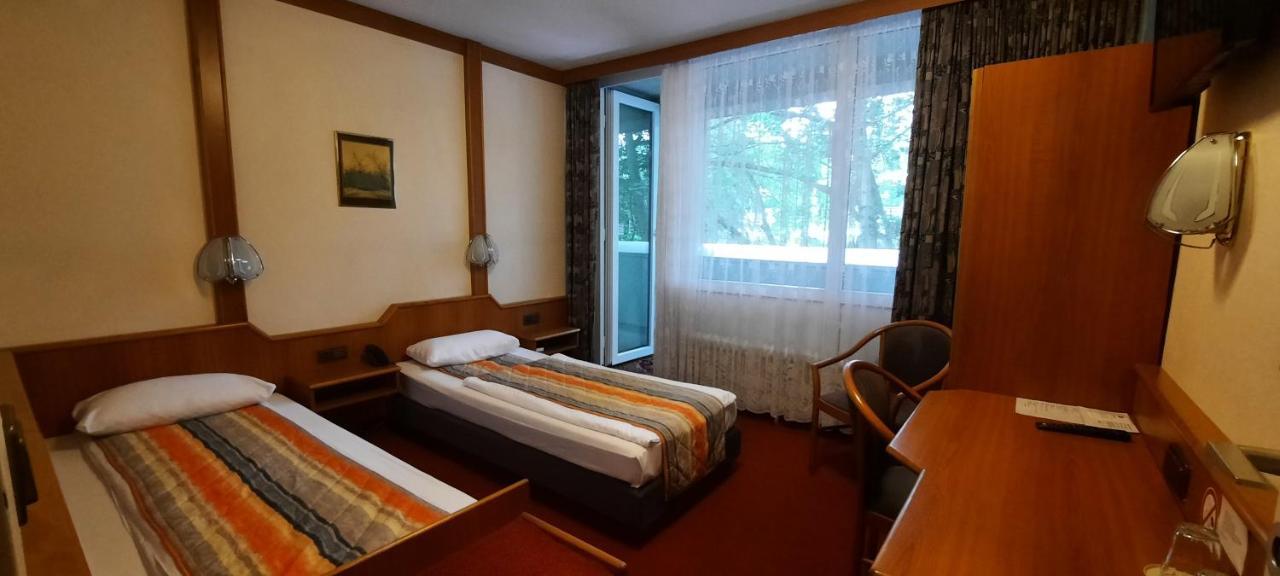 Miles Hotel Βερολίνο Εξωτερικό φωτογραφία